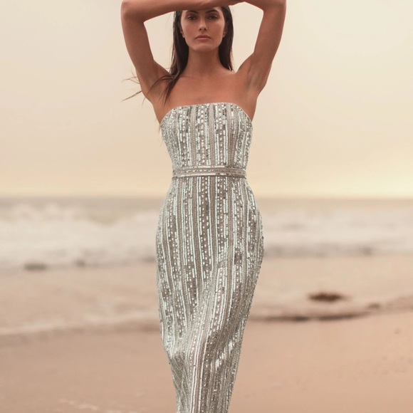 (223) ❤️ BNWT MAC DUGGAL
Embellished Strapless Column Dress #93831 - Picture 6 of 10